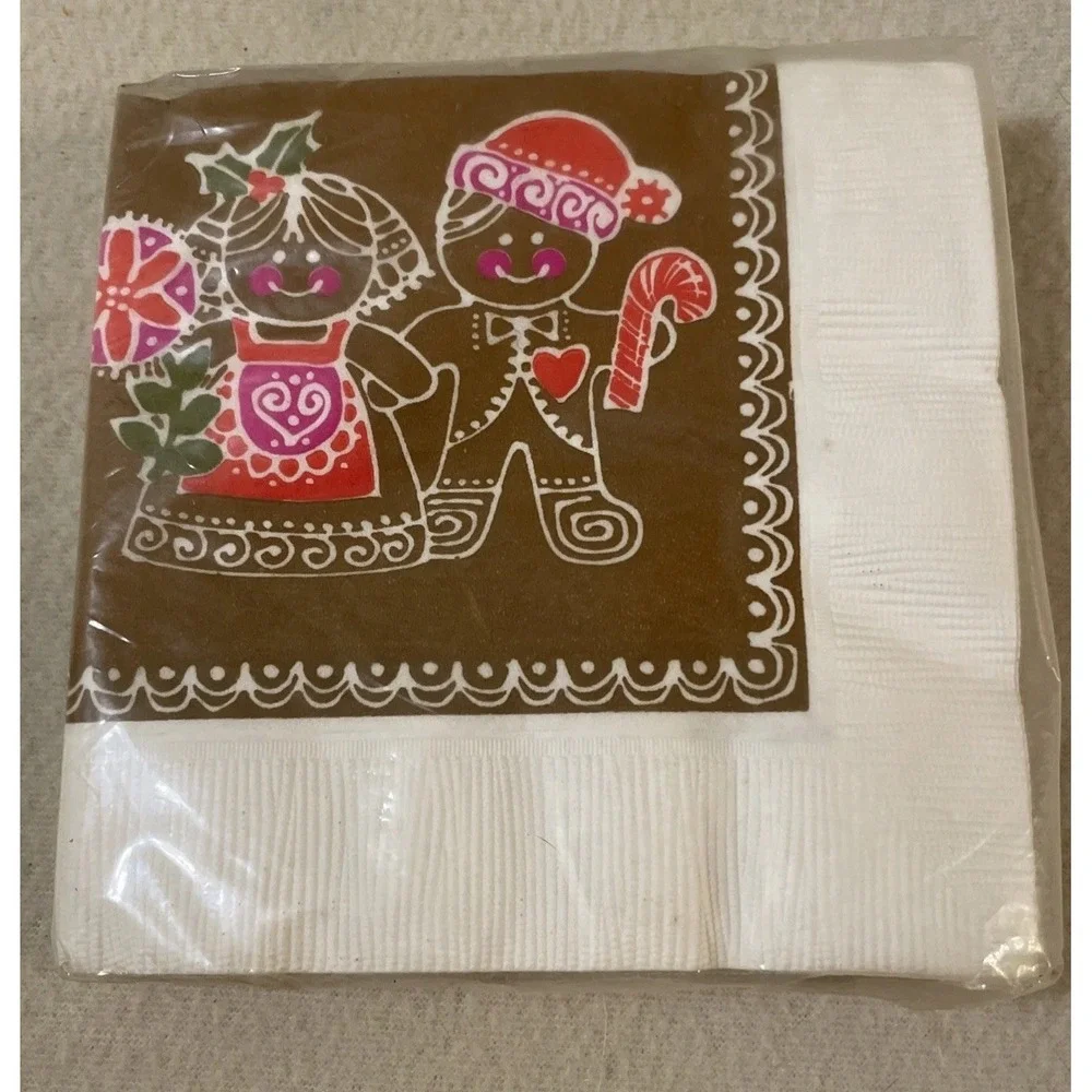 Vintage NOS pack Of Hallmark Gingerbread People Christmas Napkins Retro Kitschy
